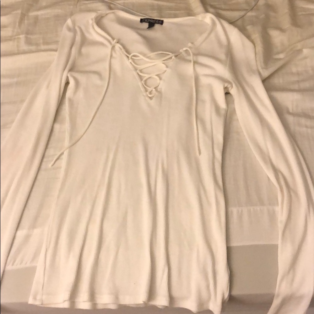 lace up top
